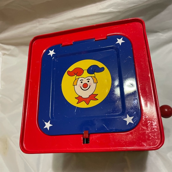 Vintage Schylling 1997 Jack in the Box Clown Music Box Rare - Picture 6 of 9